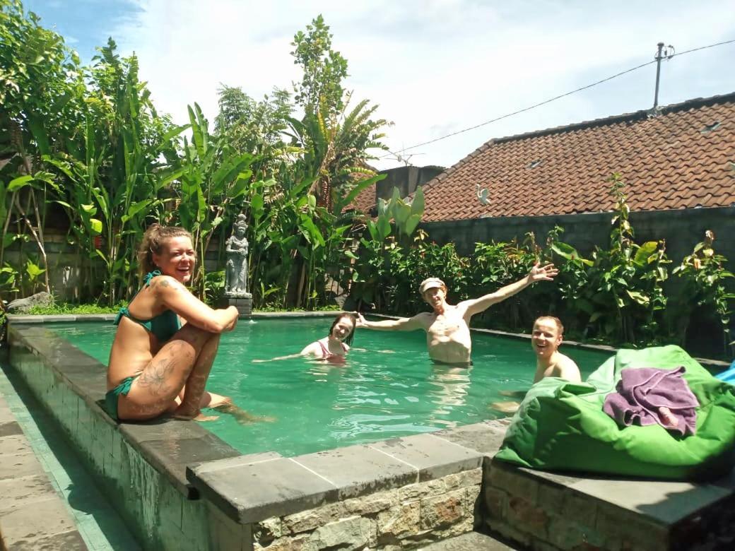 Ostello The Wayan House Ubud Esterno foto